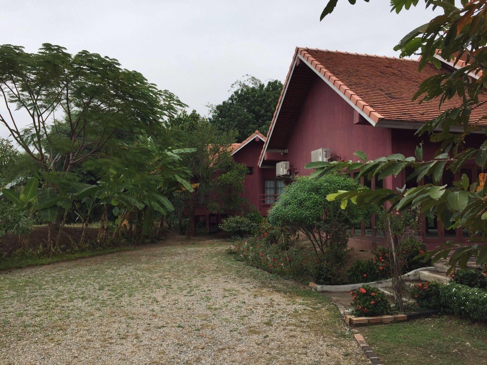 Chiangmai Royal Creek Hotel Hang Dong Exteriér fotografie