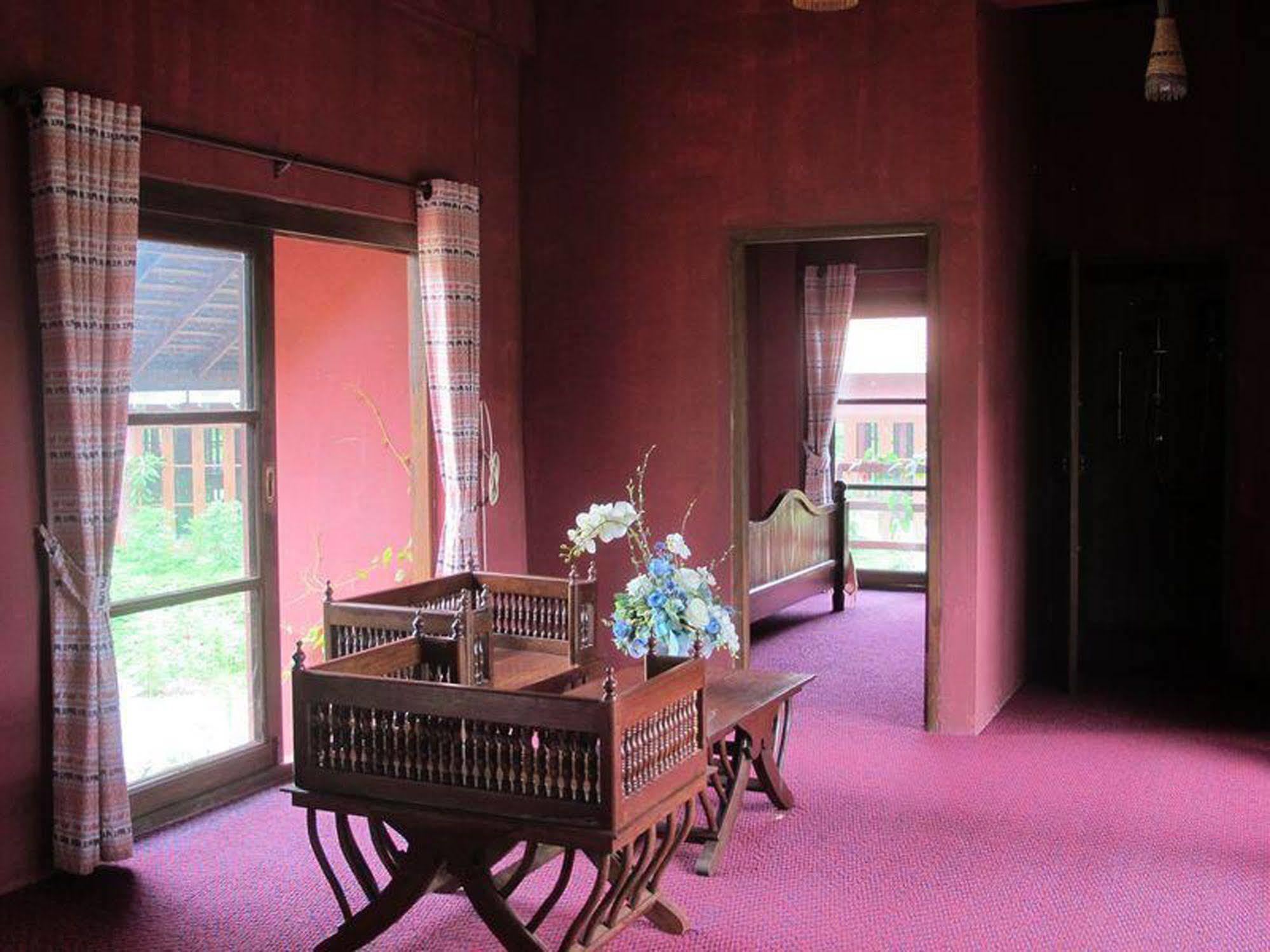 Chiangmai Royal Creek Hotel Hang Dong Exteriér fotografie